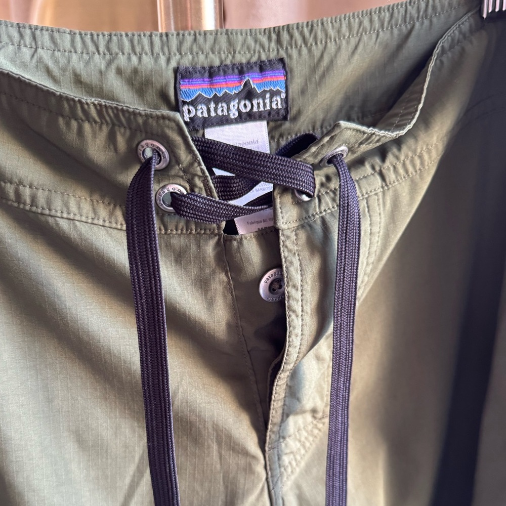 Patagonia Men Sage Green Lace-Up Shorts | 31 - Picture 2 of 5